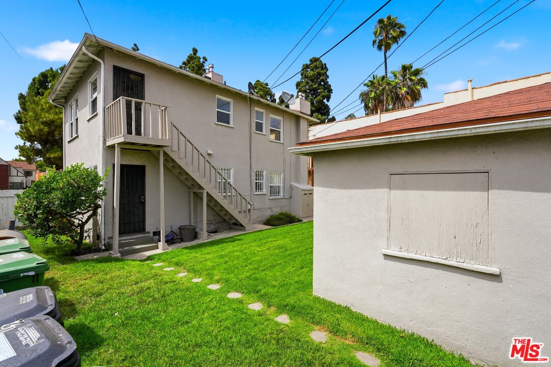 4186 Leimert Blvd