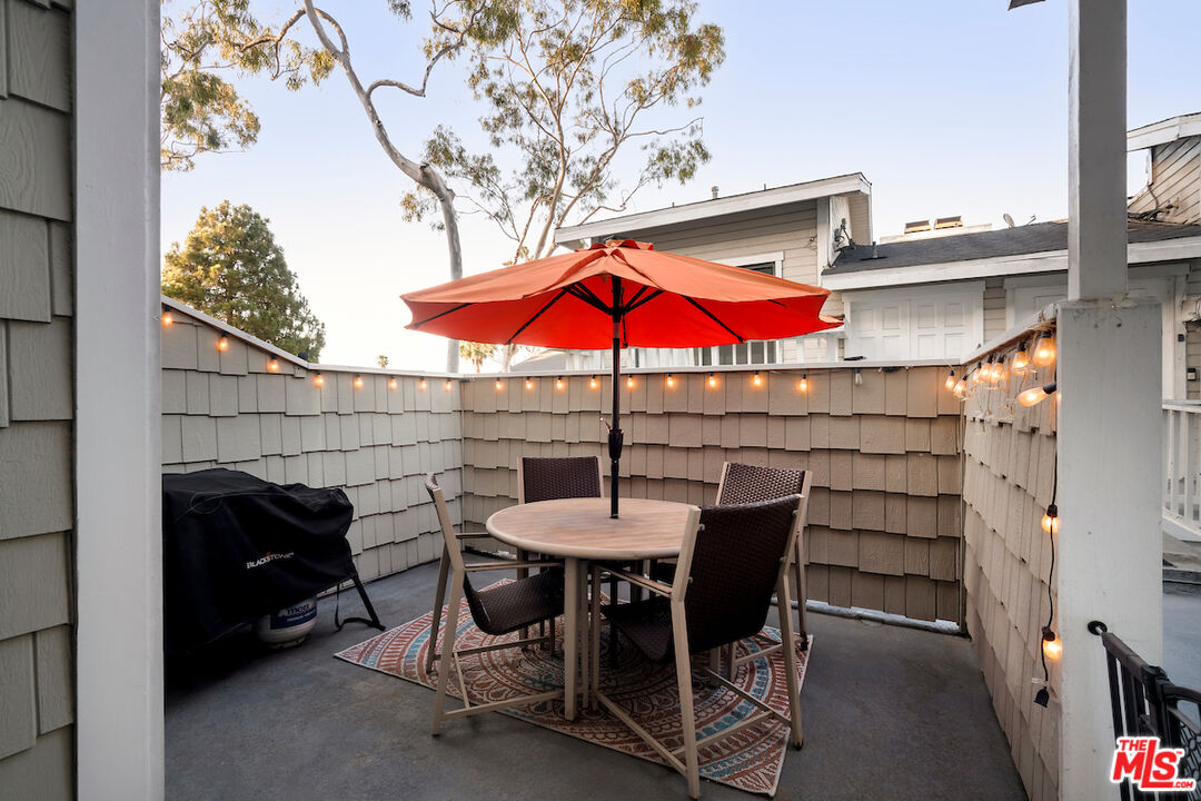 4658 Don Lorenzo Dr Unit: E