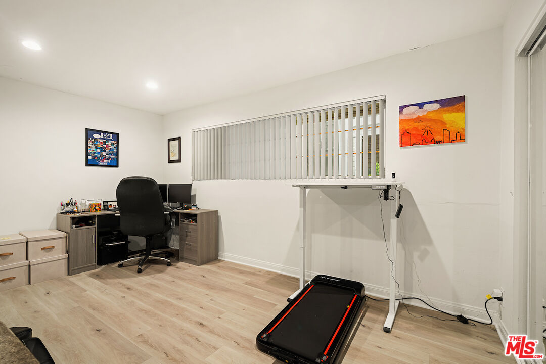 4658 Don Lorenzo Dr Unit: E