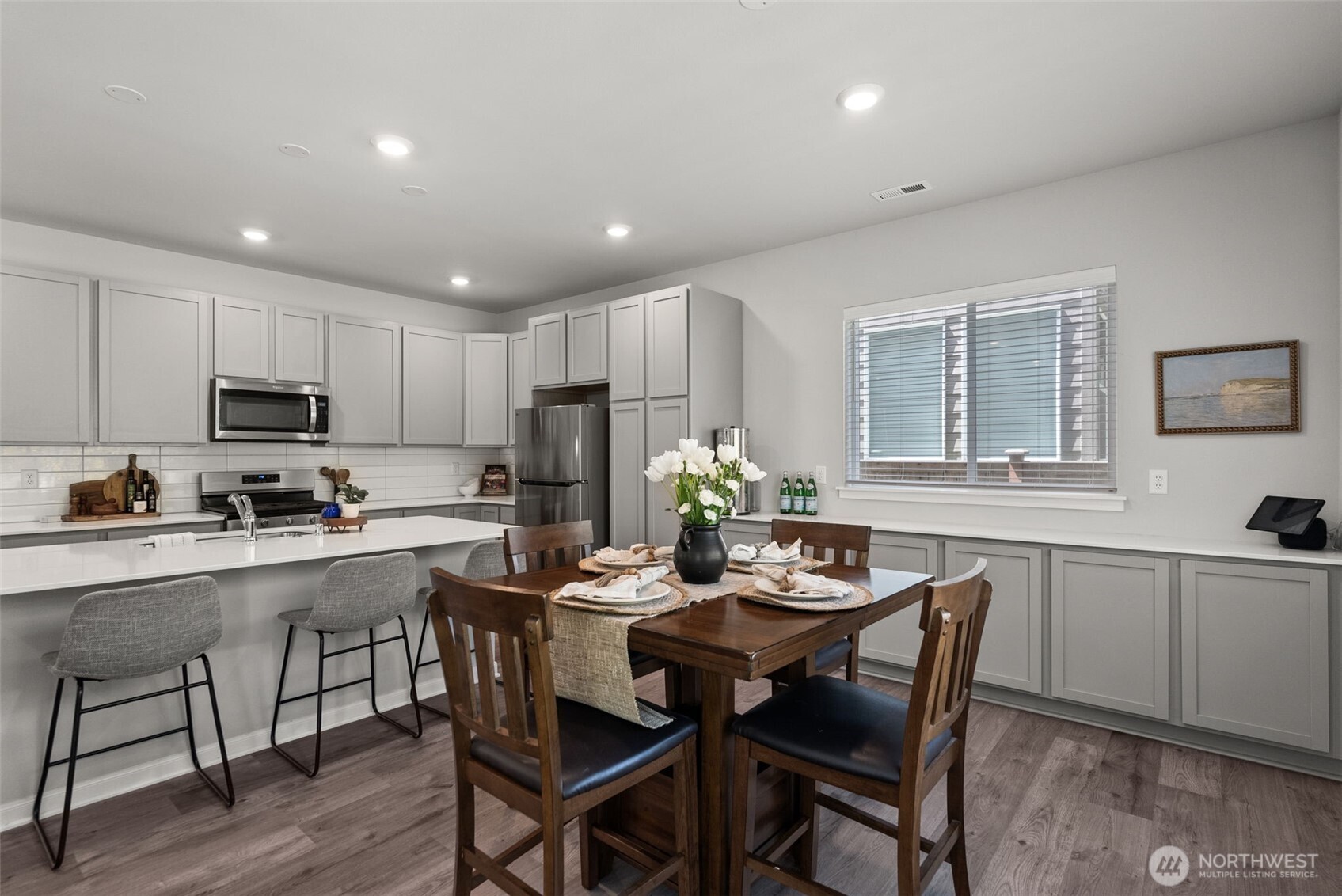 4502 Hibiscus Circle SW