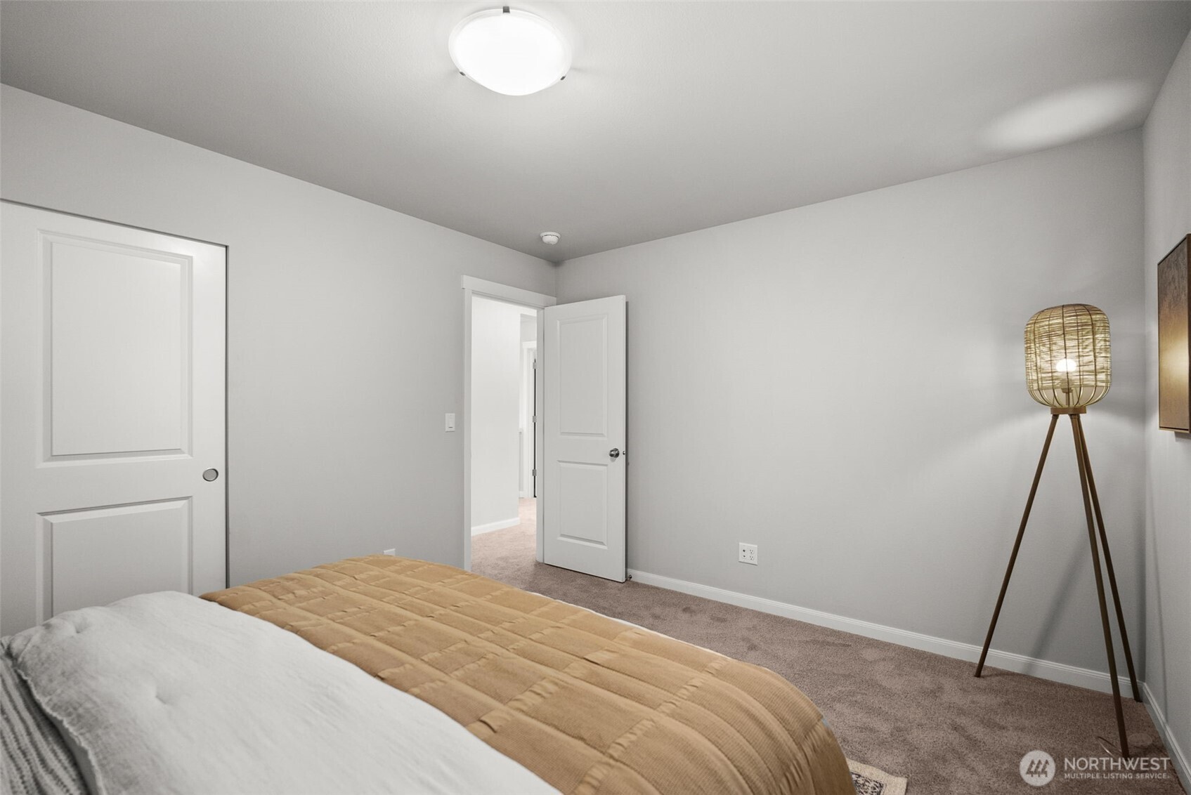 4502 Hibiscus Circle SW