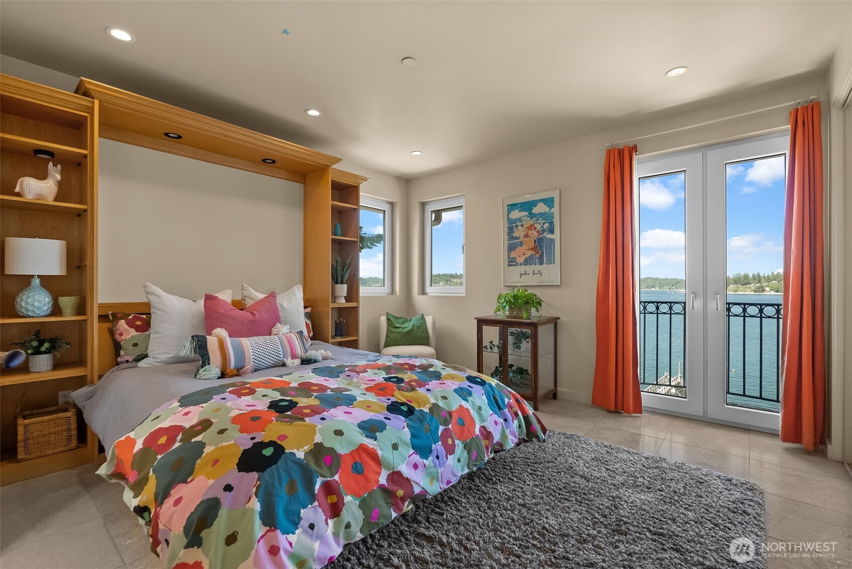 1162 Hyak Place