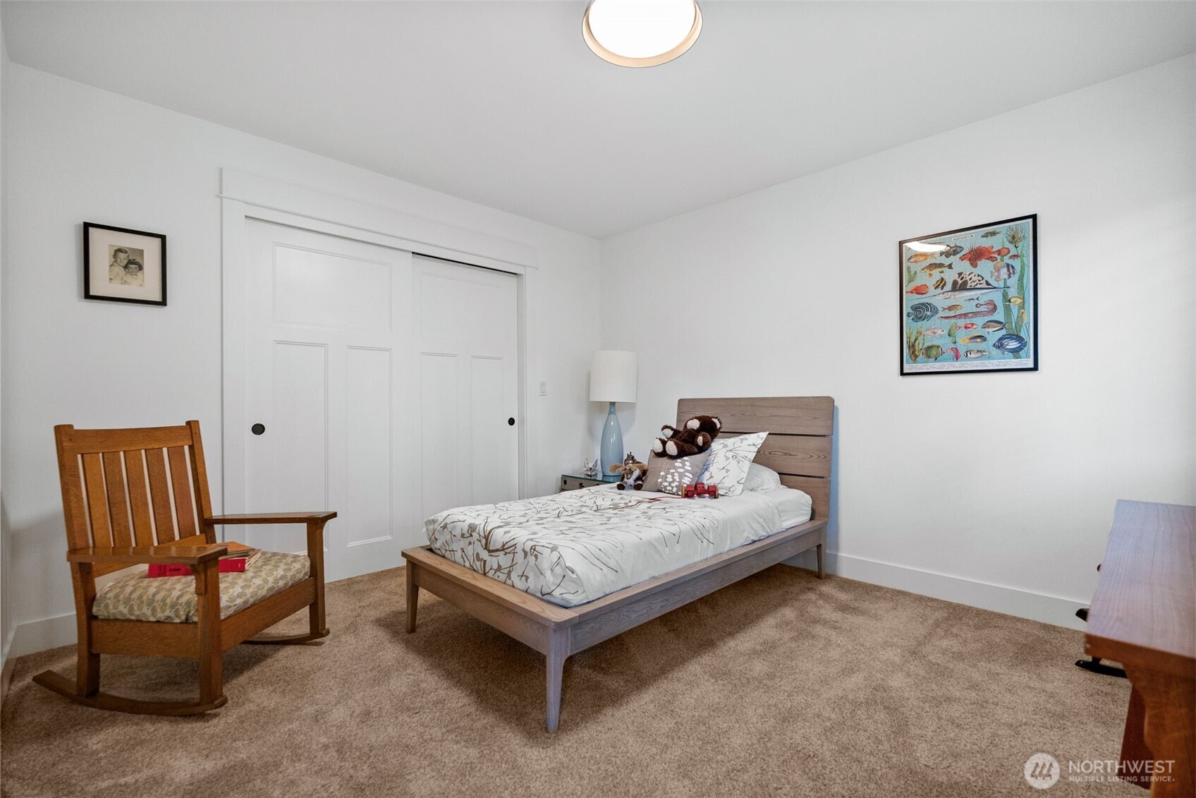 915 7th Court