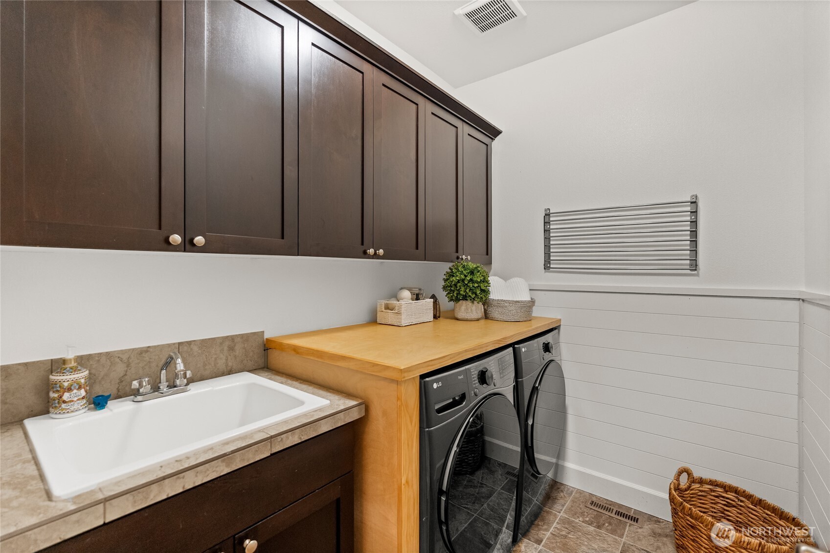 5503 67th Street Ct NW