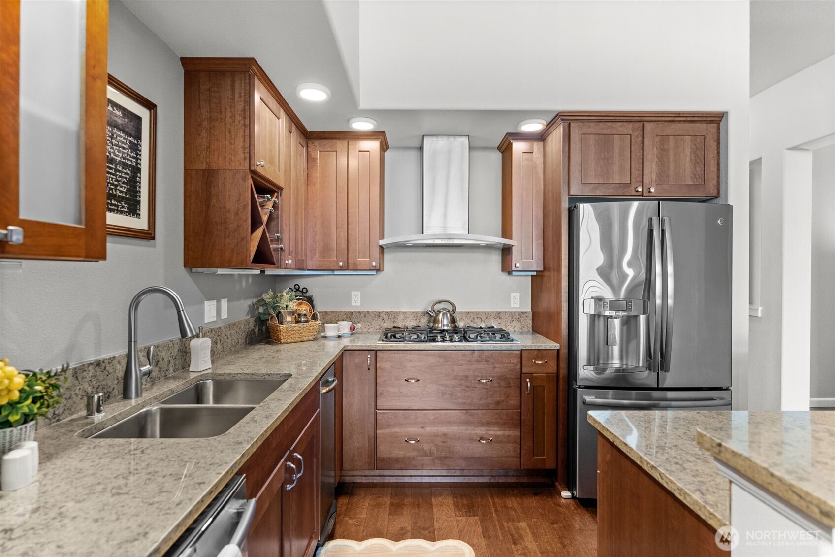 5003 Main Street Unit: 105