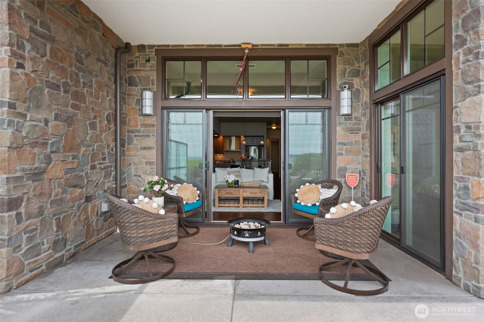 5003 Main Street Unit: 105