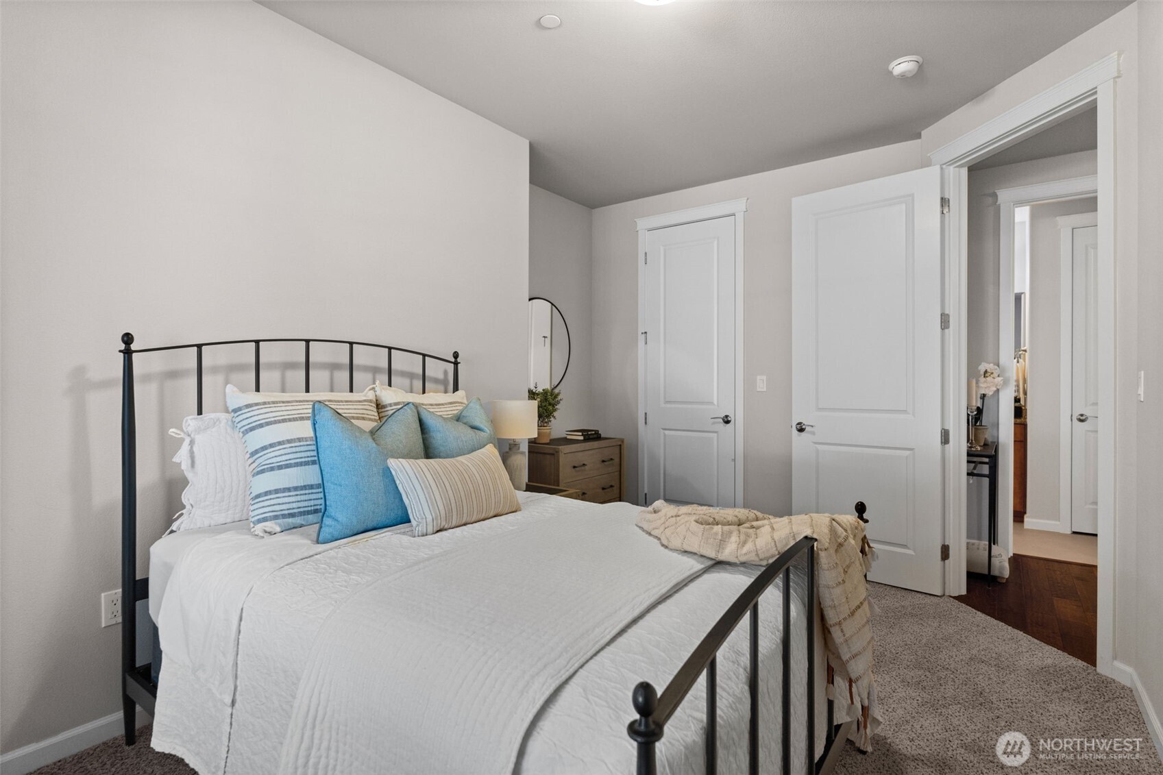 5003 Main Street Unit: 105