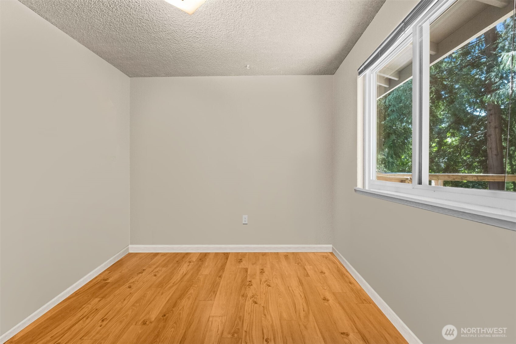 13904 NW 55th Avenue