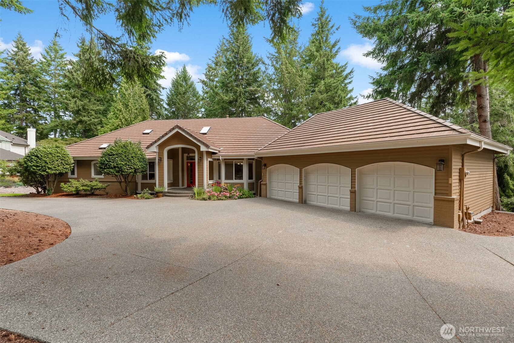 13117 Muir Drive NW