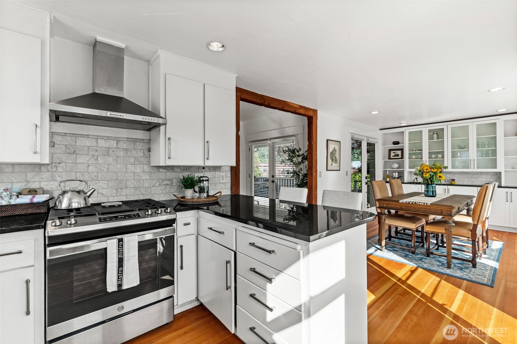 3414 Harborview Drive