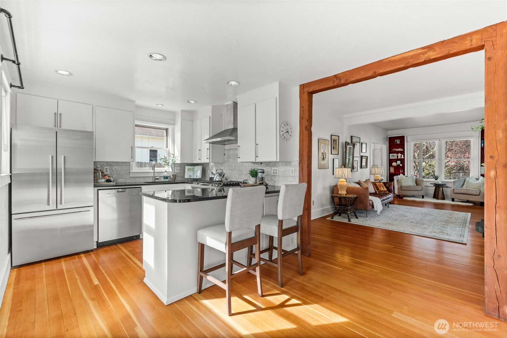 3414 Harborview Drive