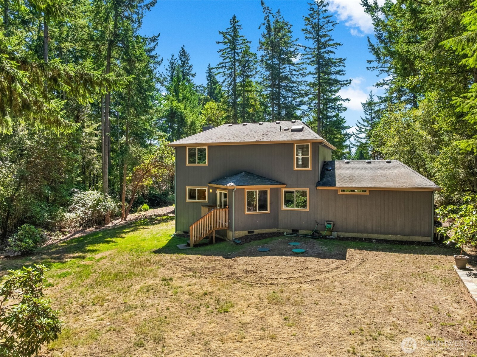 1043 Nootka Drive