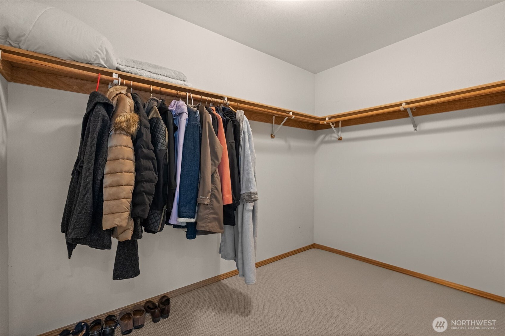 1043 Nootka Drive