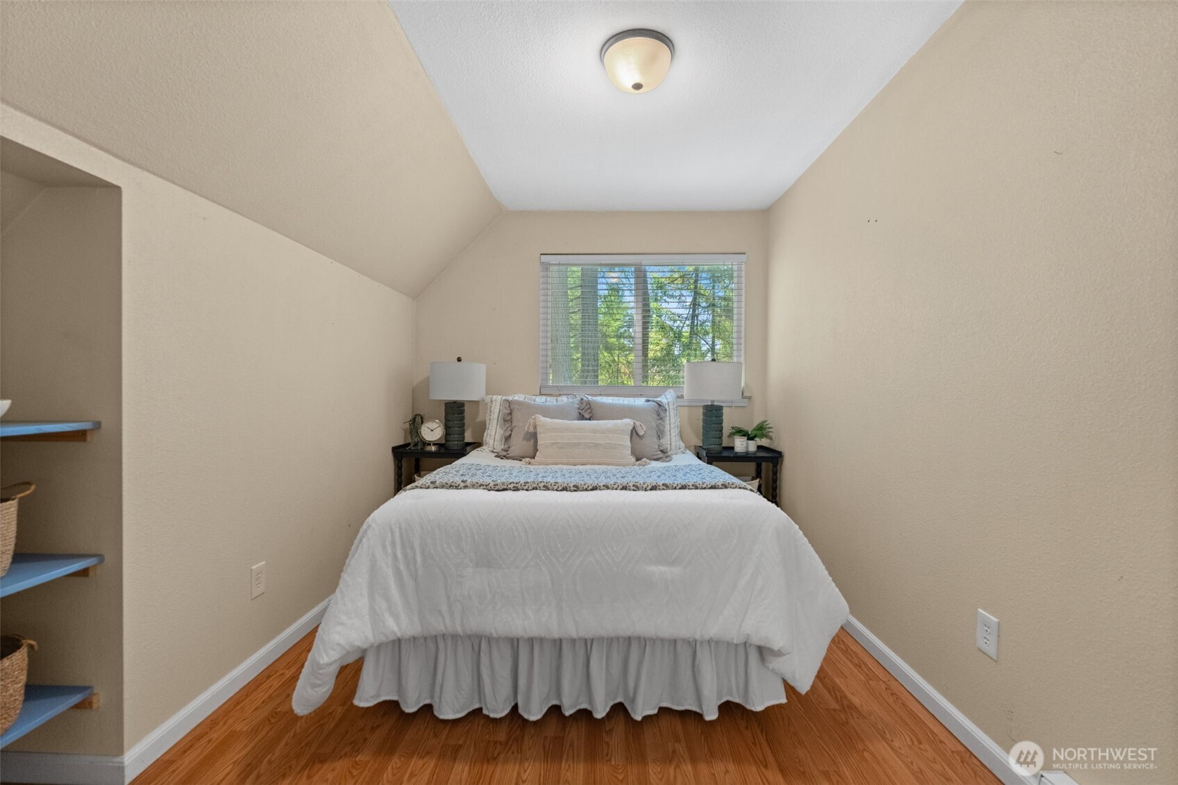 1043 Nootka Drive