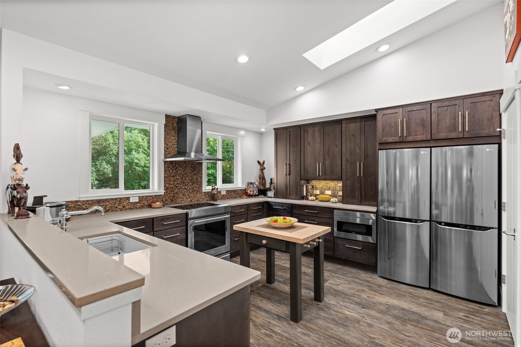 9604 Ridgeway