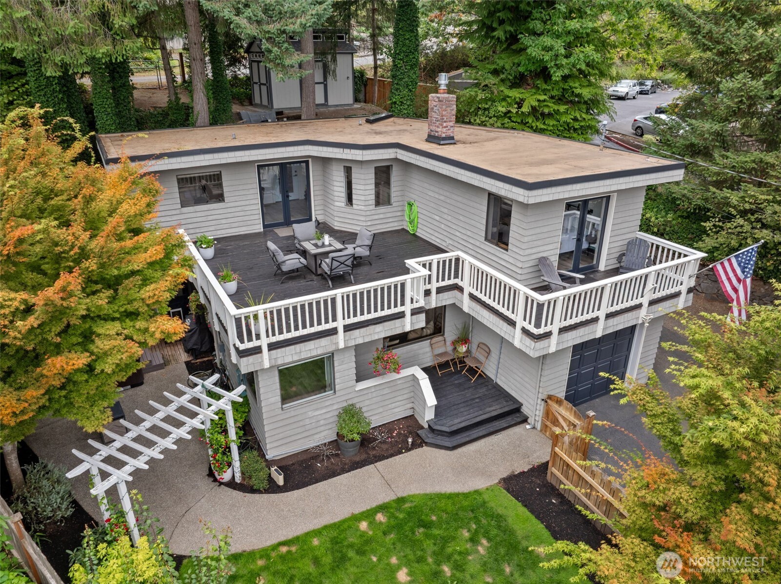 9306 N Harborview Drive