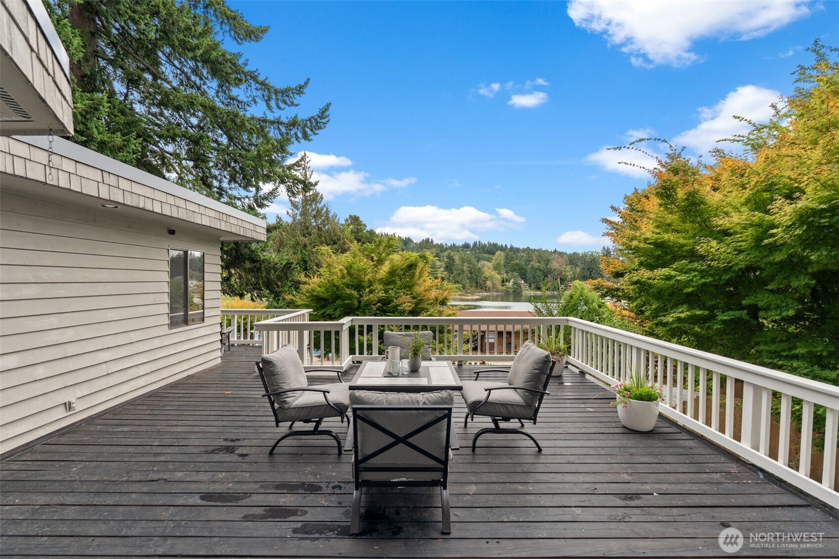 9306 N Harborview Drive