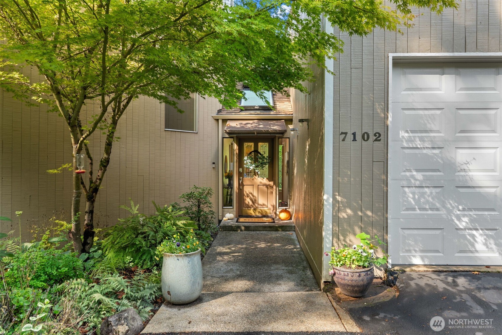 7102 78th Avenue NW