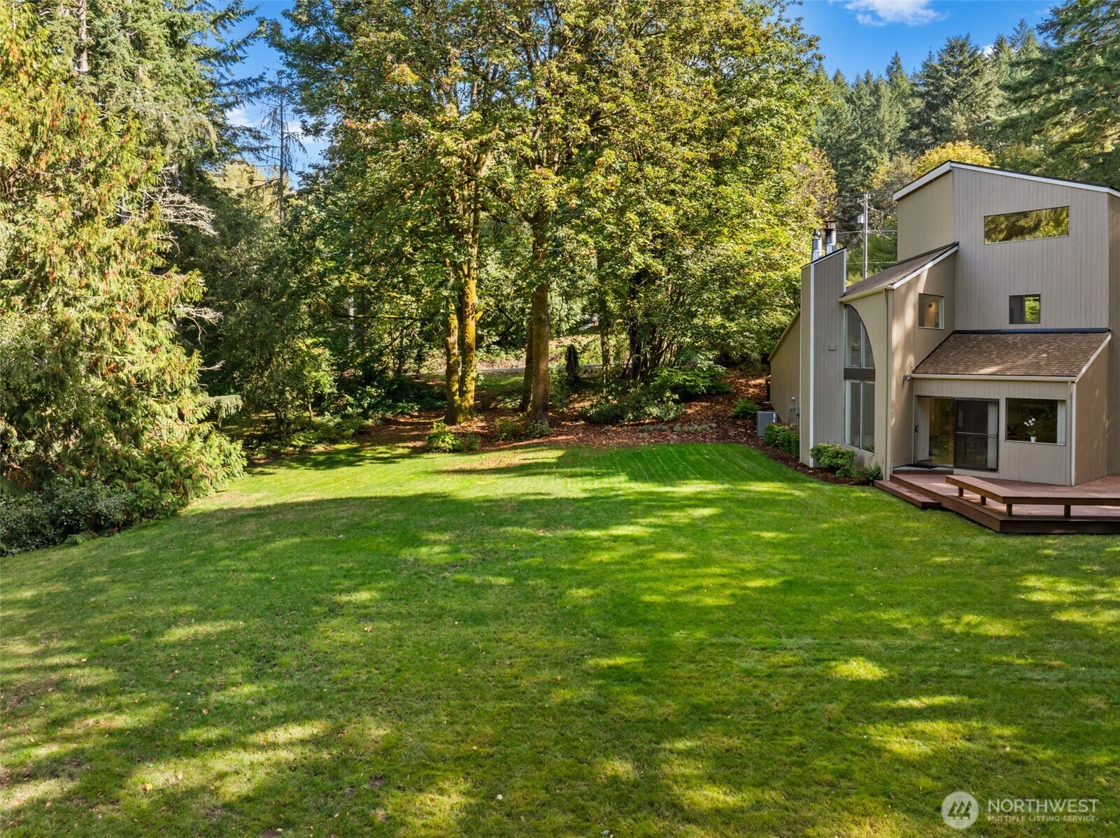 7102 78th Avenue NW