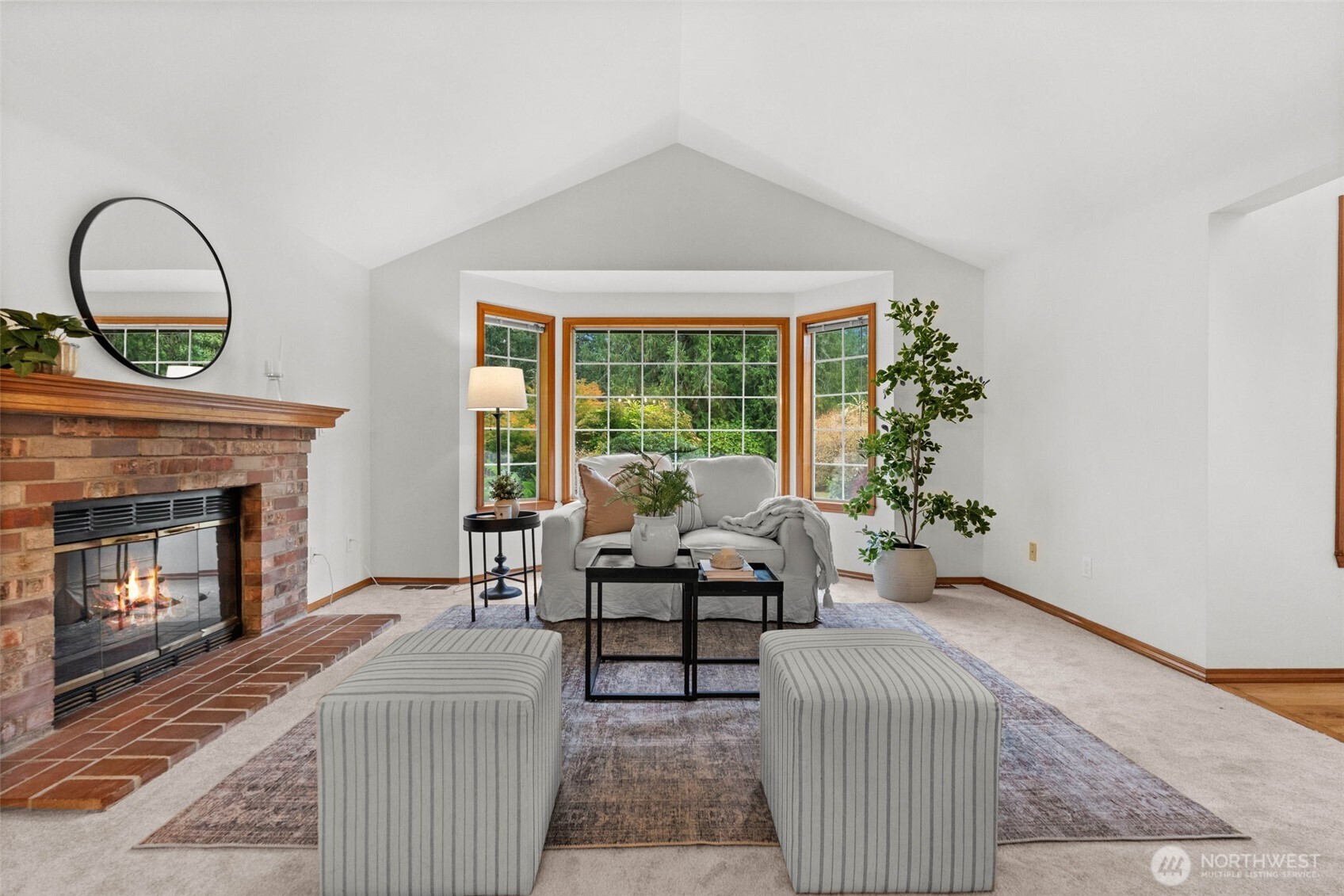 6643 Richards Avenue SE