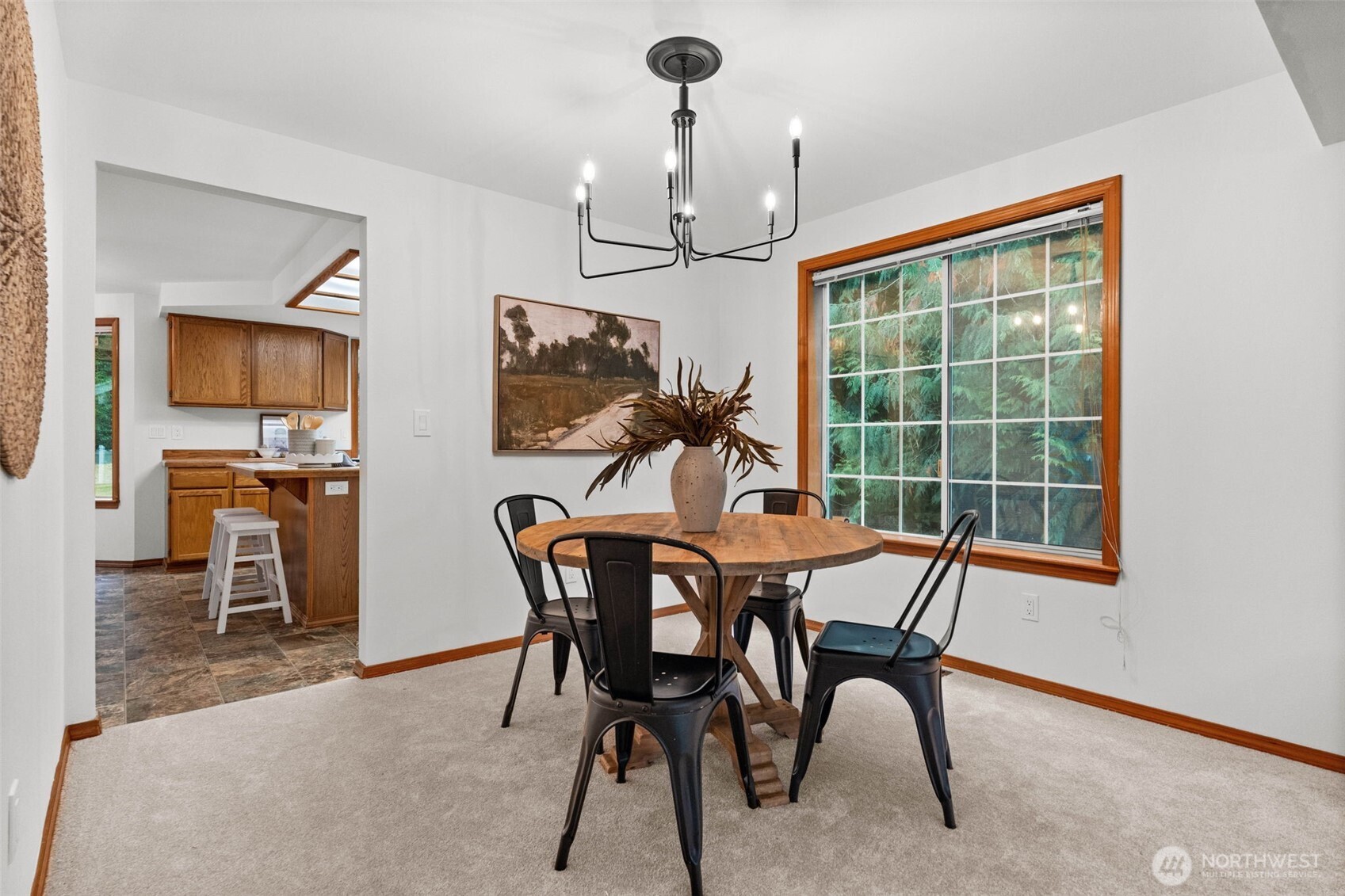 6643 Richards Avenue SE