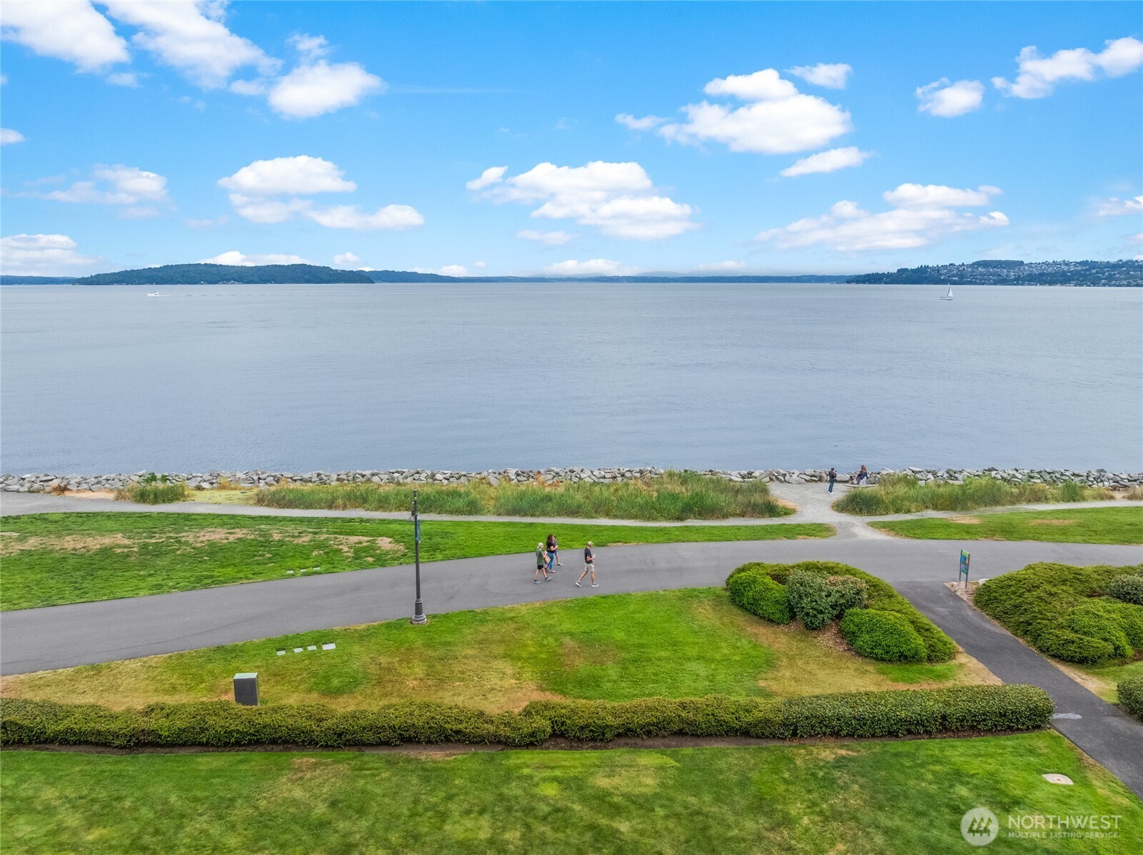 5003 Main Street Unit: 105