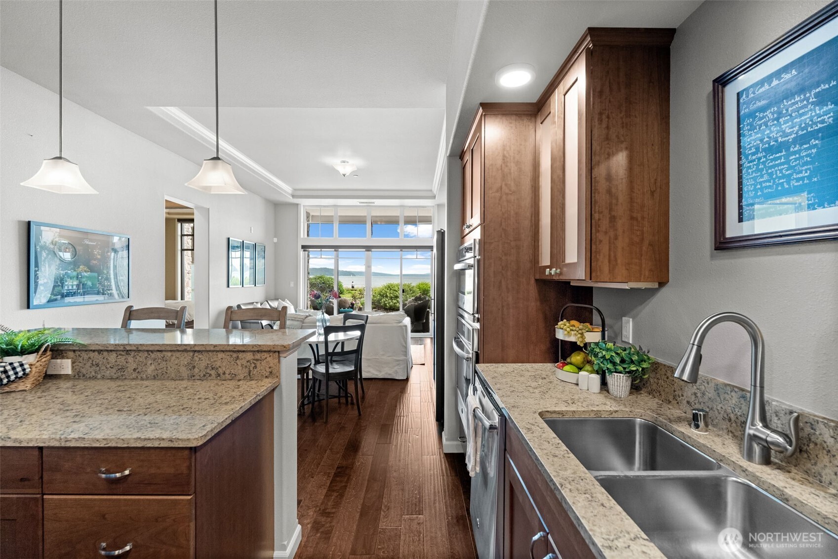 5003 Main Street Unit: 105