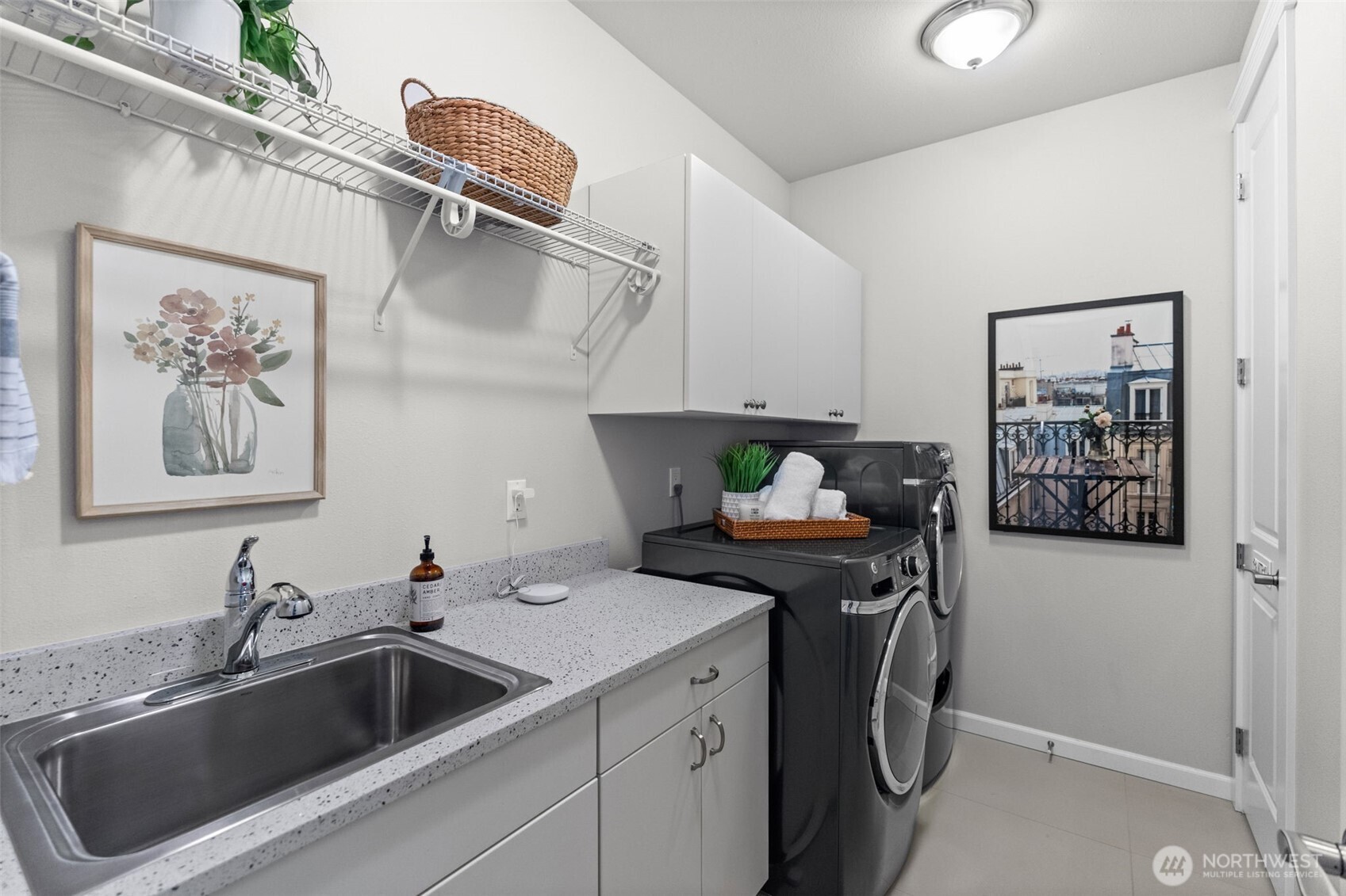 5003 Main Street Unit: 105