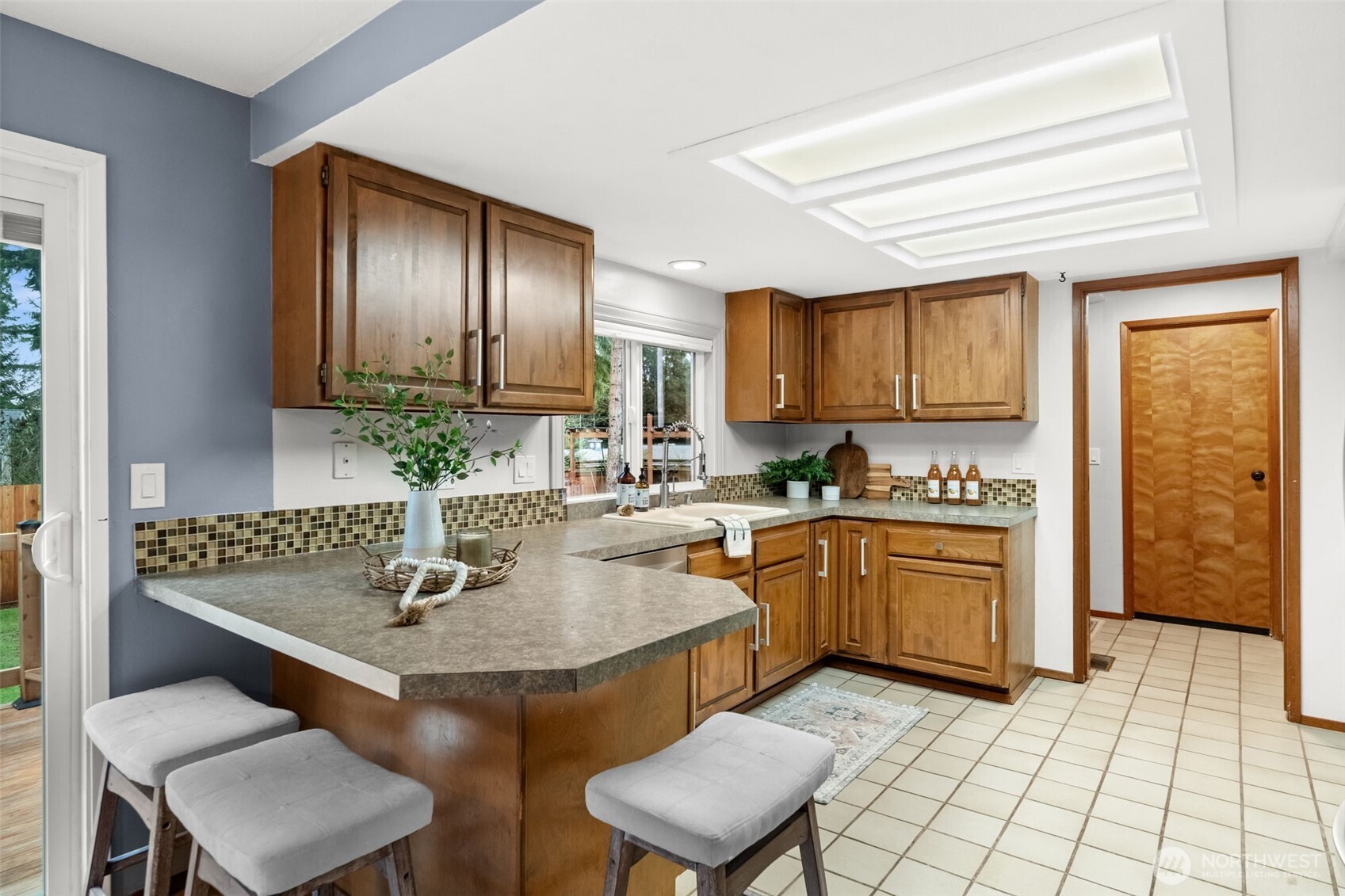 3523 125th Street NW