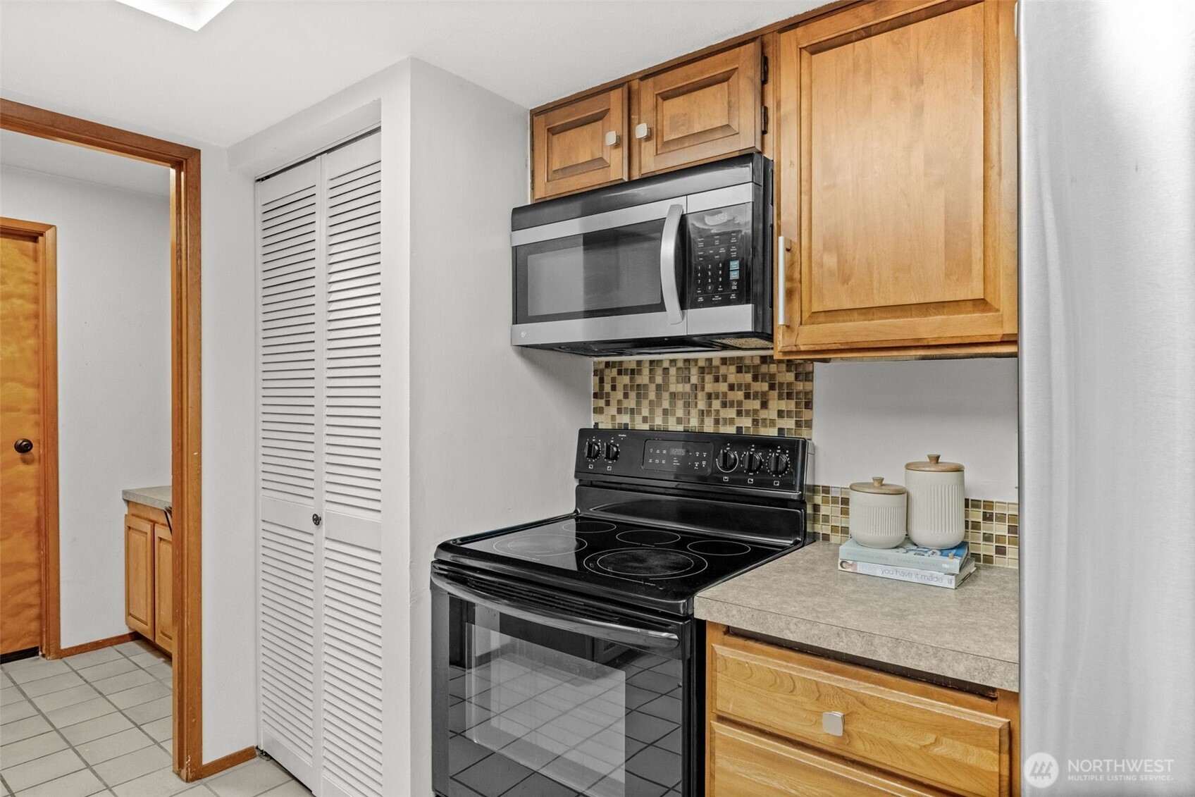 3523 125th Street NW