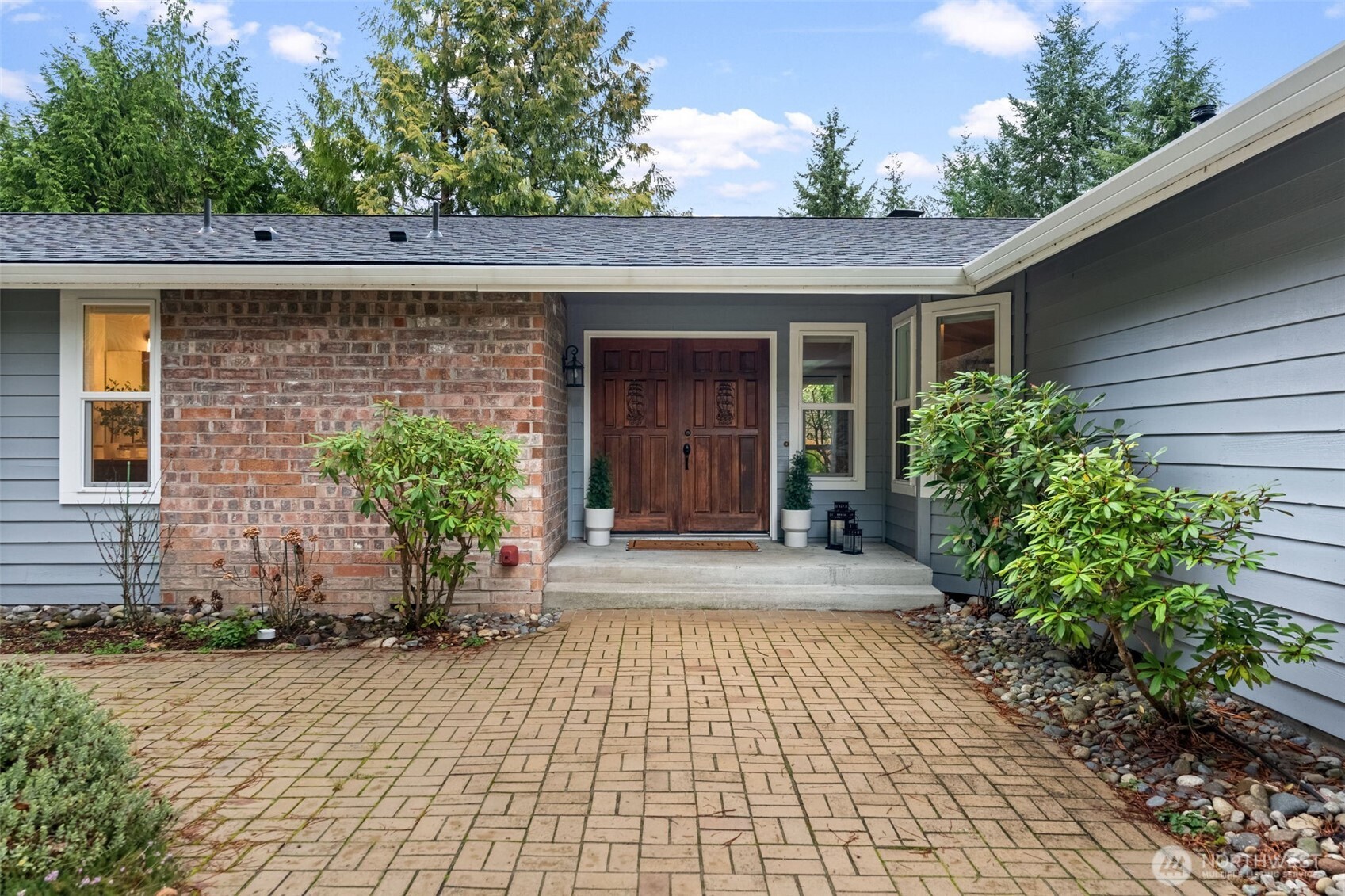 3523 125th Street NW