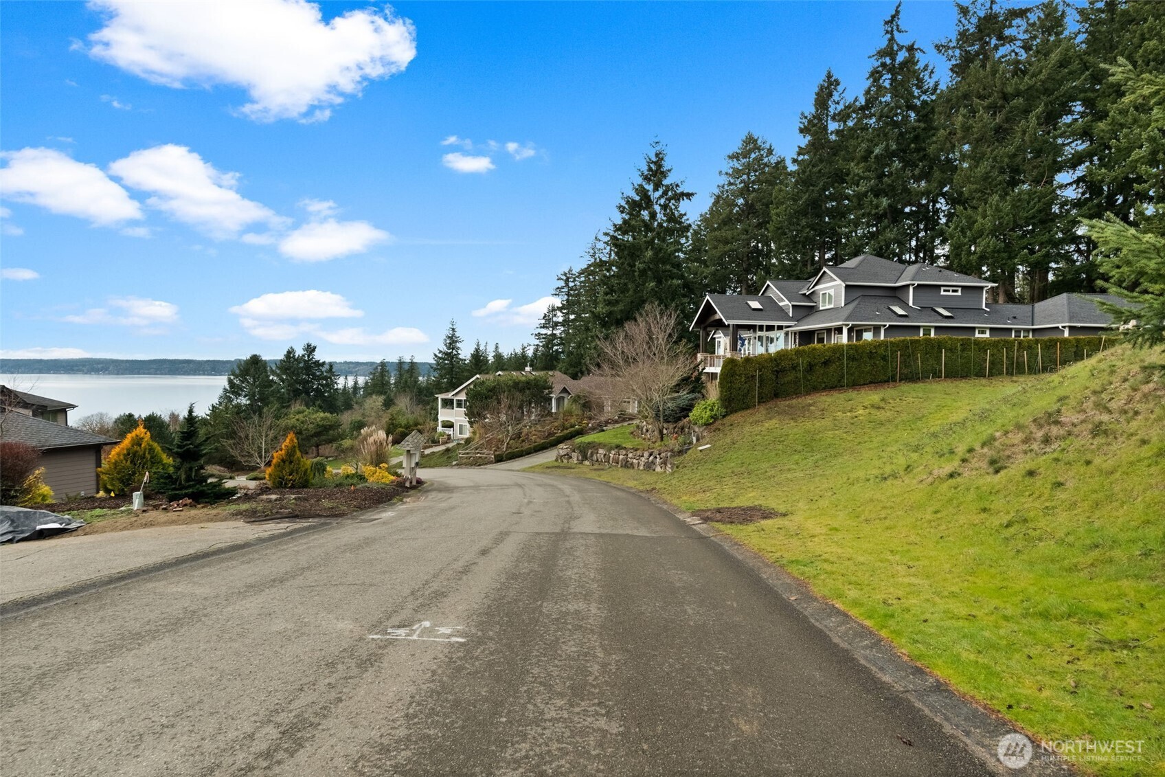 10323 51st Street NW