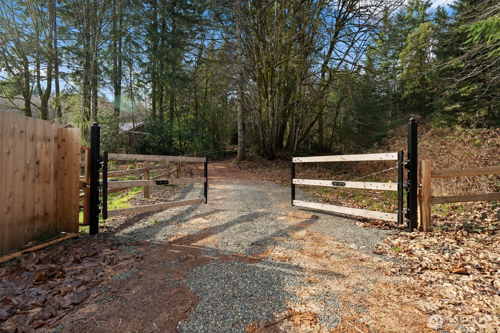 15332 Willow Road SE