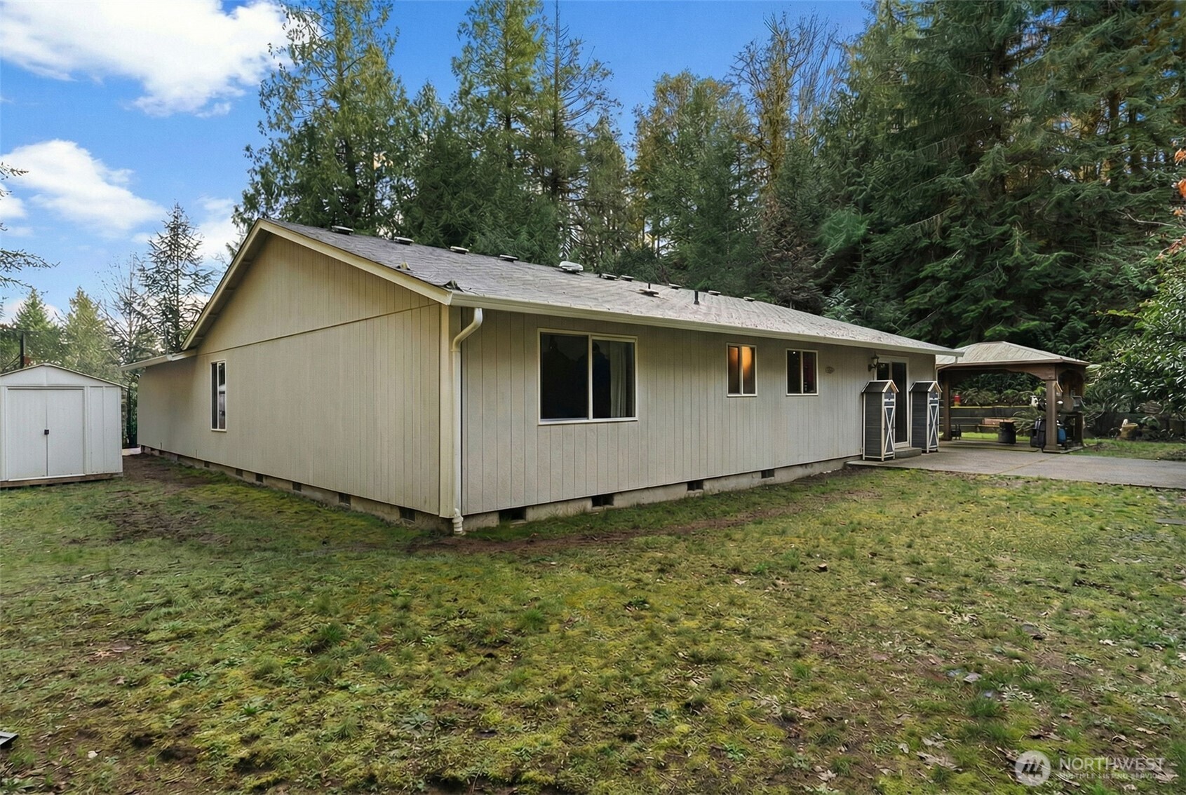 15332 Willow Road SE