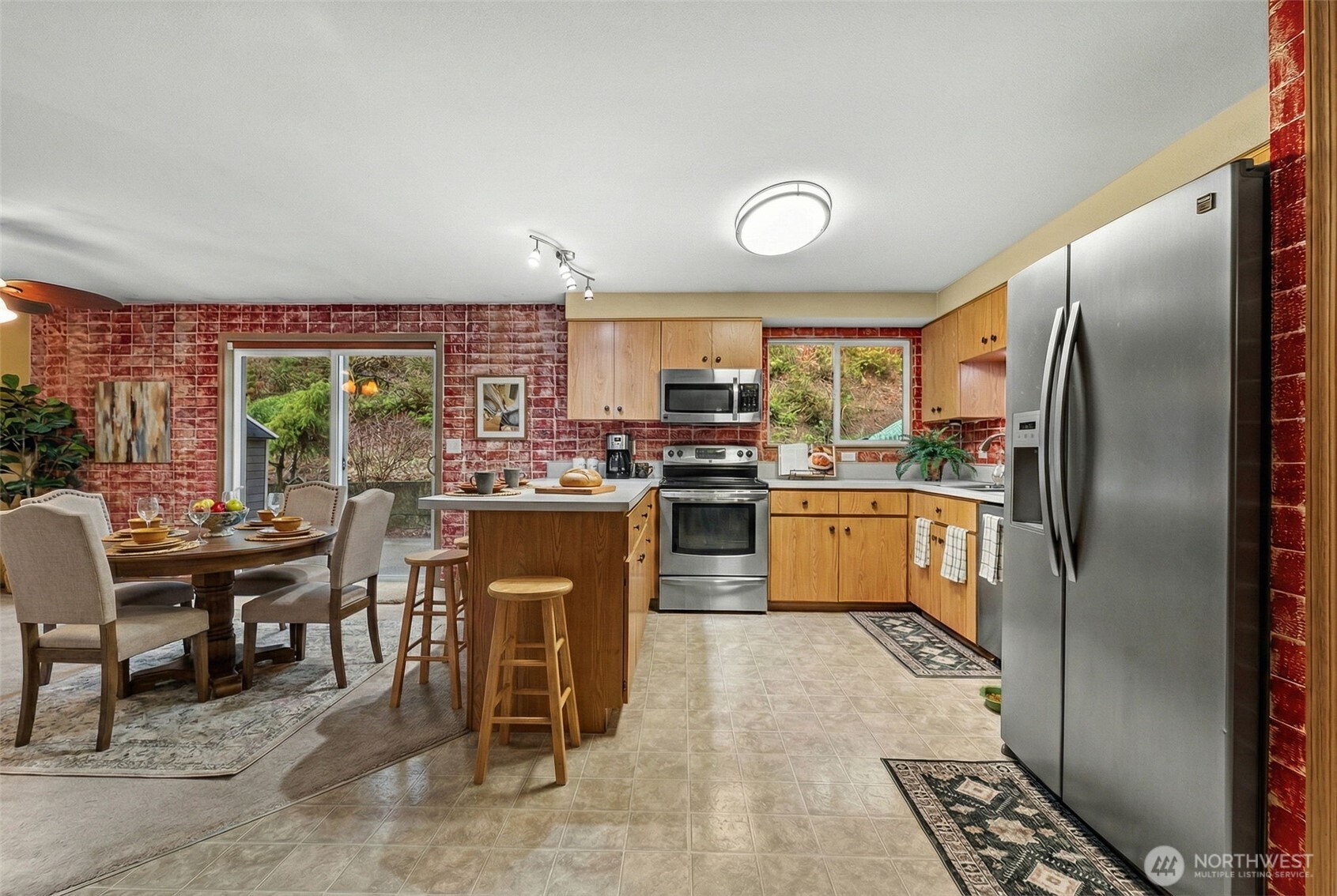 15332 Willow Road SE