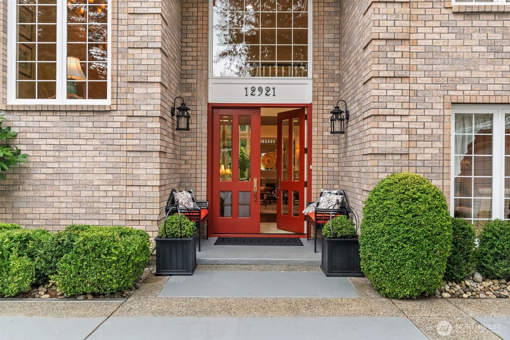 12921 53rd Avenue NW