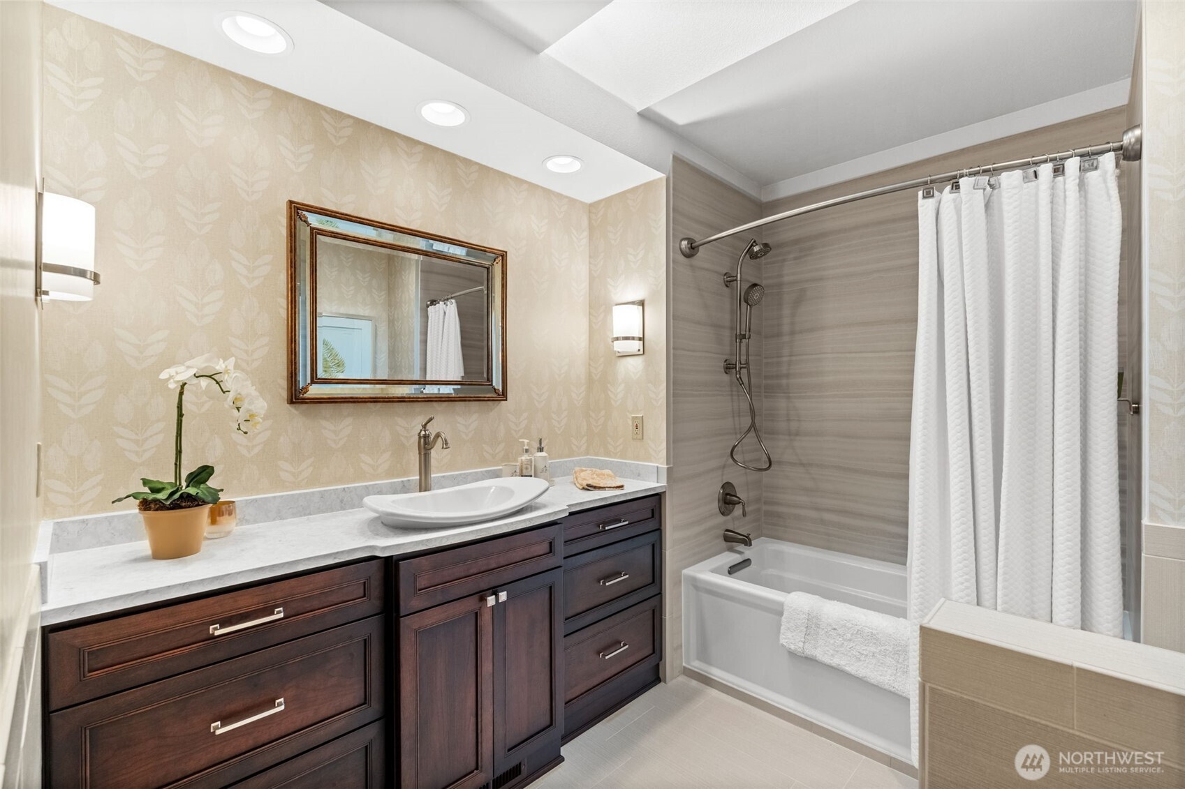 12921 53rd Avenue NW