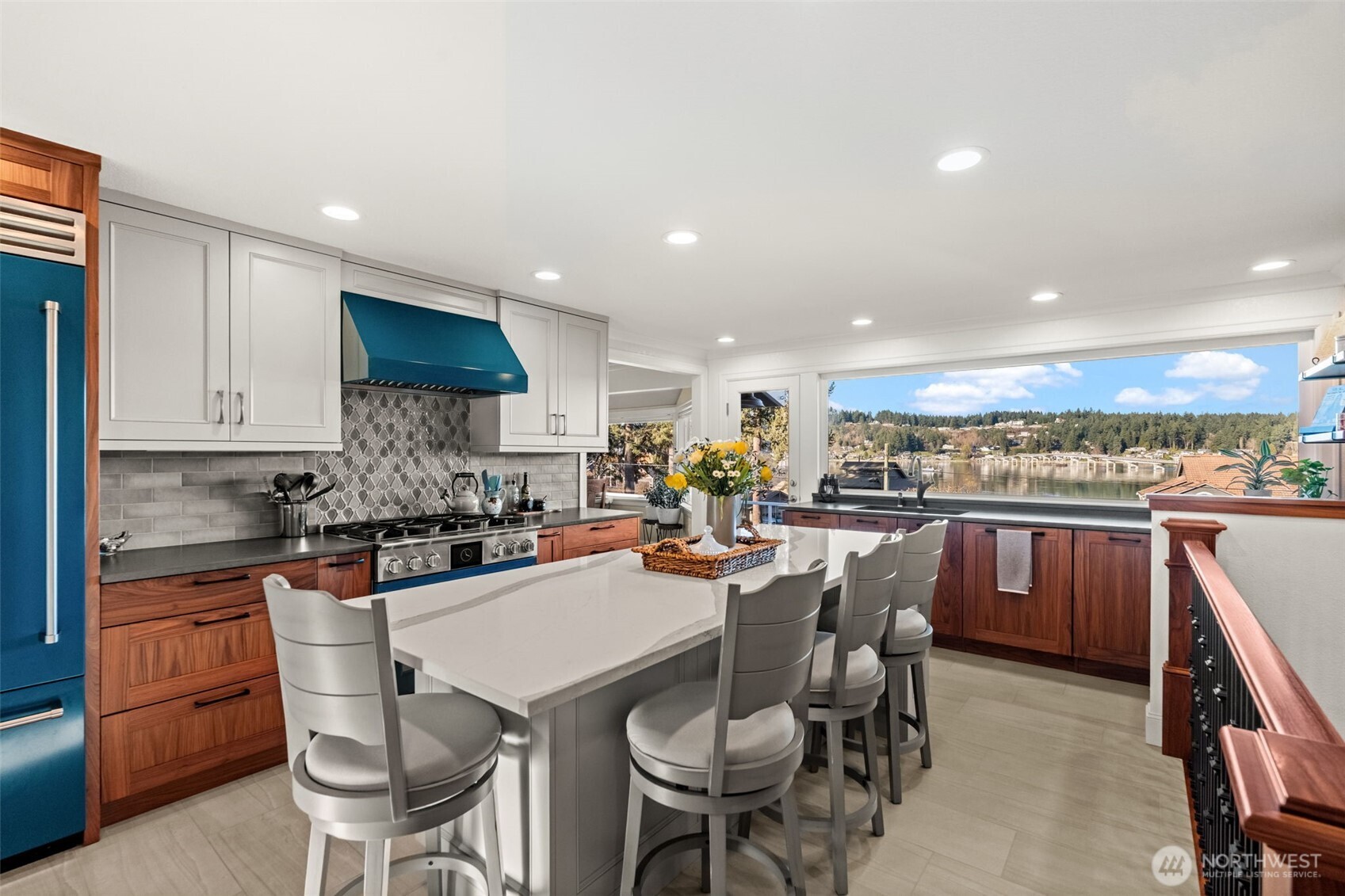 284 Bella Bella Drive