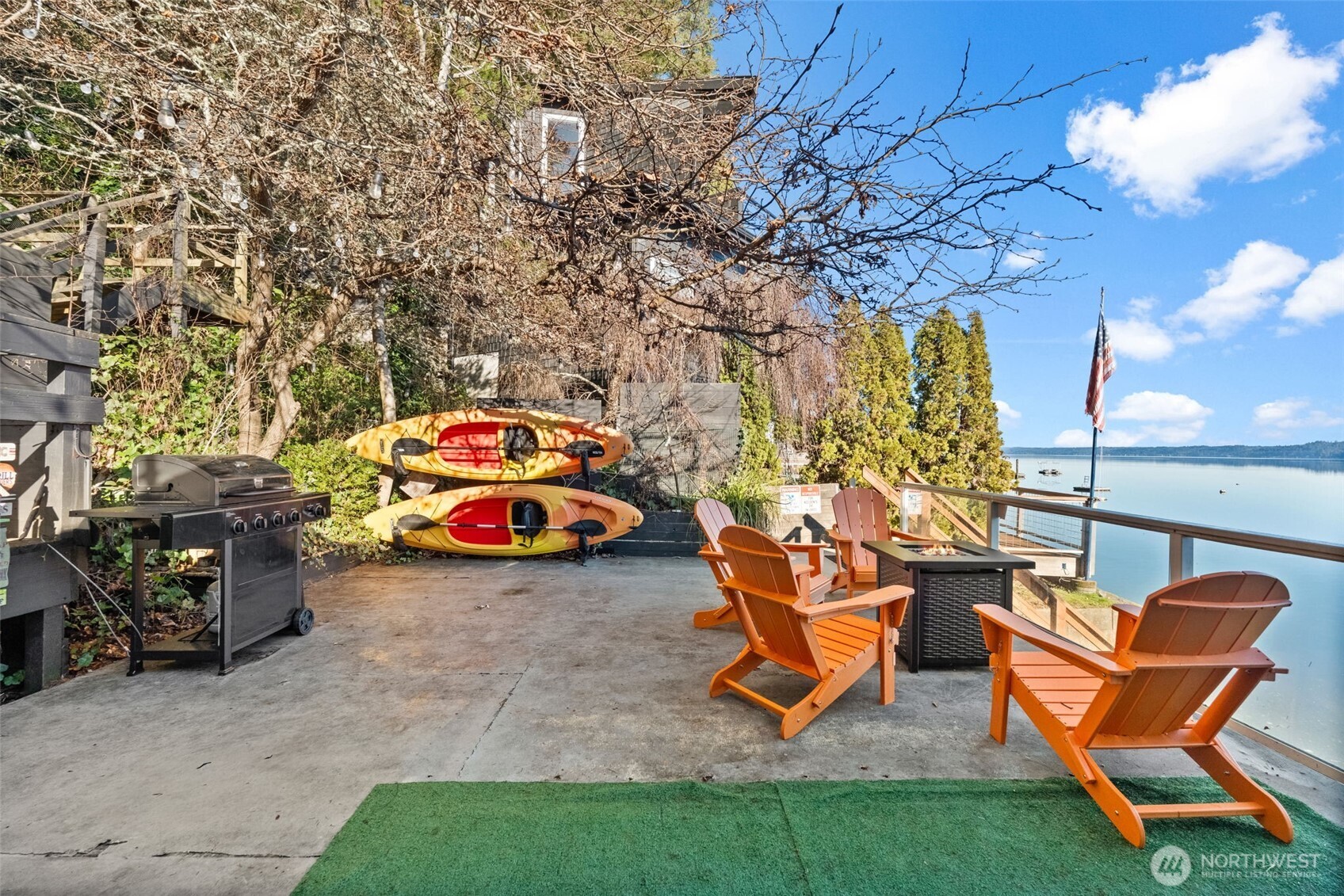 11031 NE North Shore Road