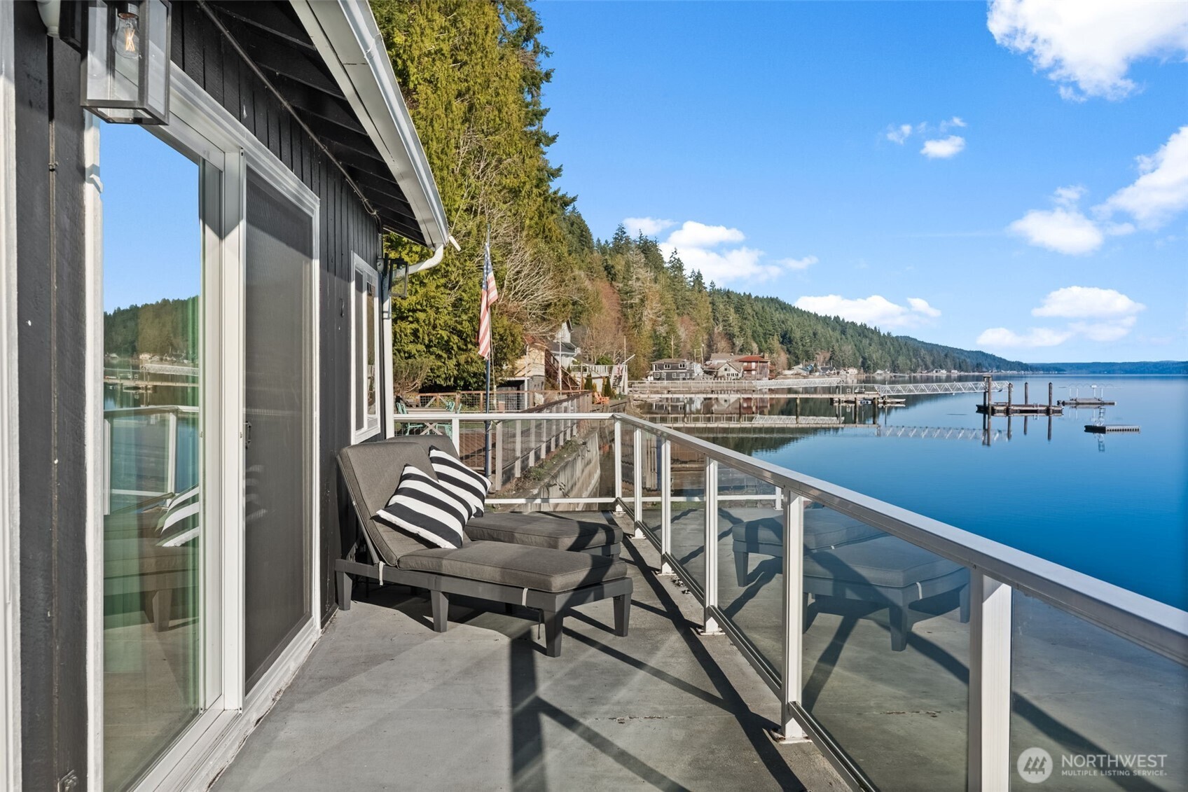 11031 NE North Shore Road