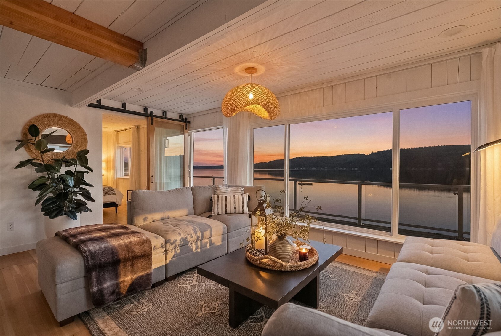 11031 NE North Shore Road