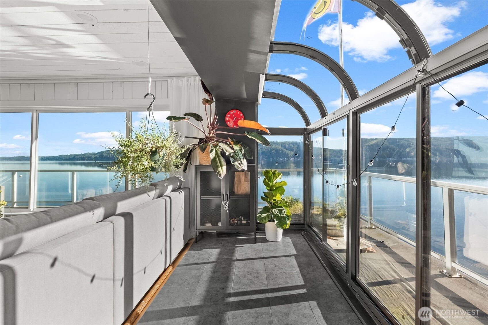 11031 NE North Shore Road