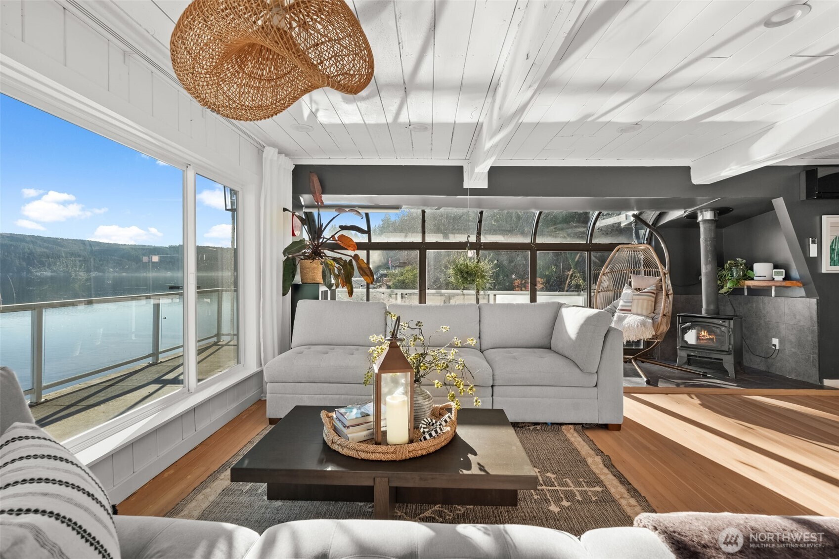 11031 NE North Shore Road