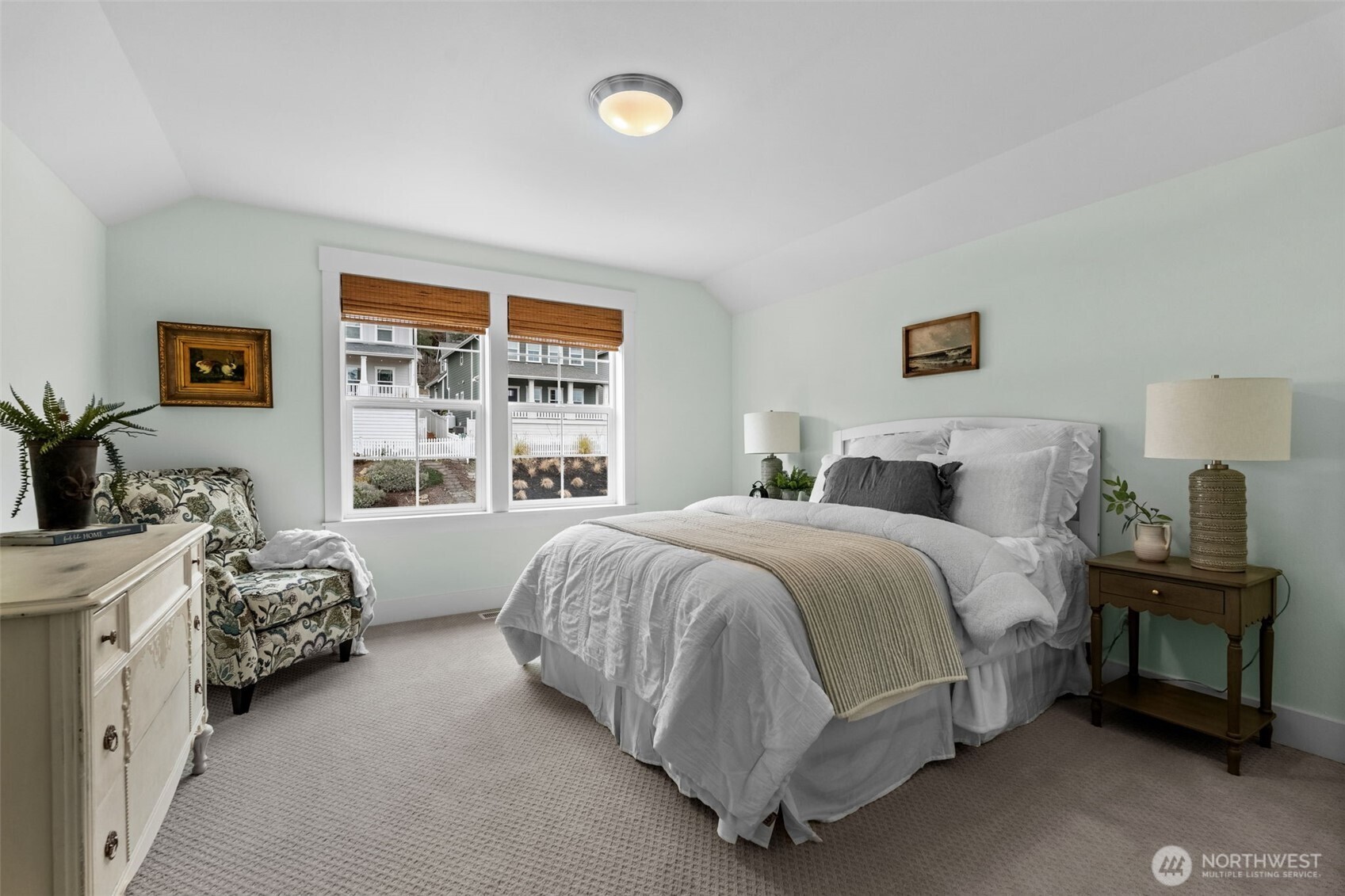 140 E Cedarland Lane