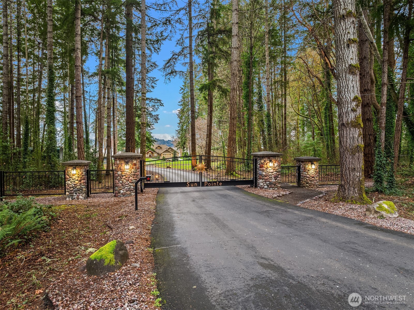 4193 NE N Shore Road