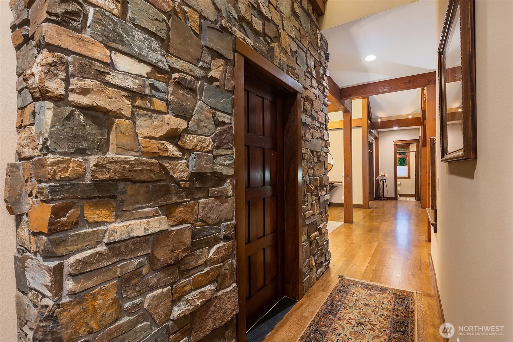 4193 NE N Shore Road