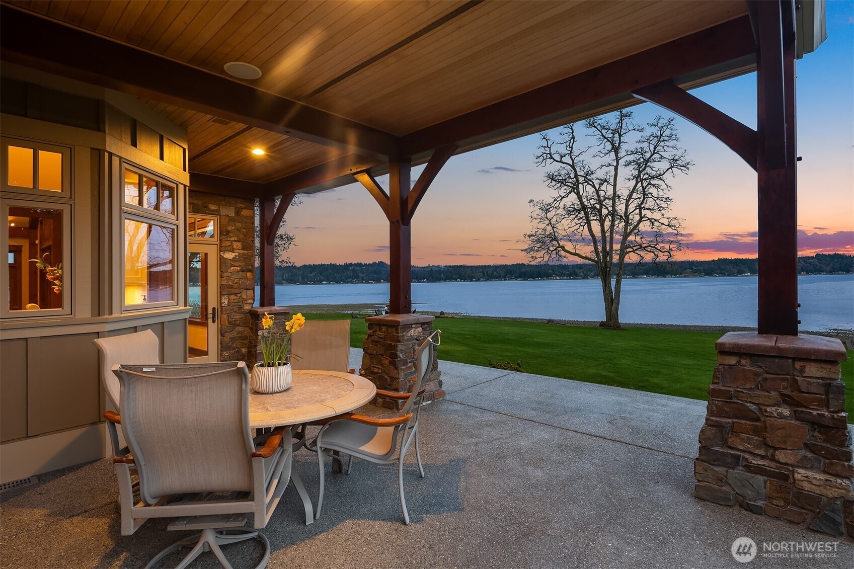 4193 NE N Shore Road