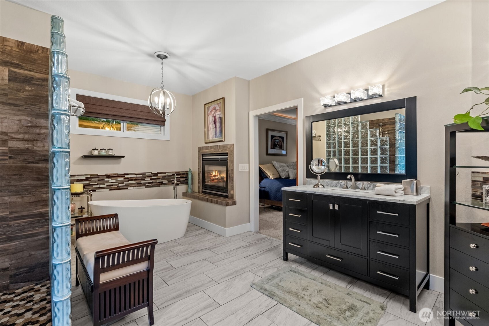 4412 Towhee Drive NW