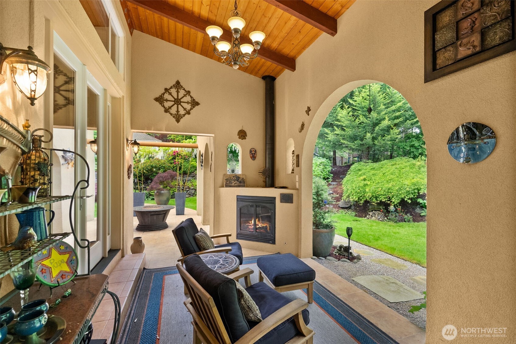 4412 Towhee Drive NW