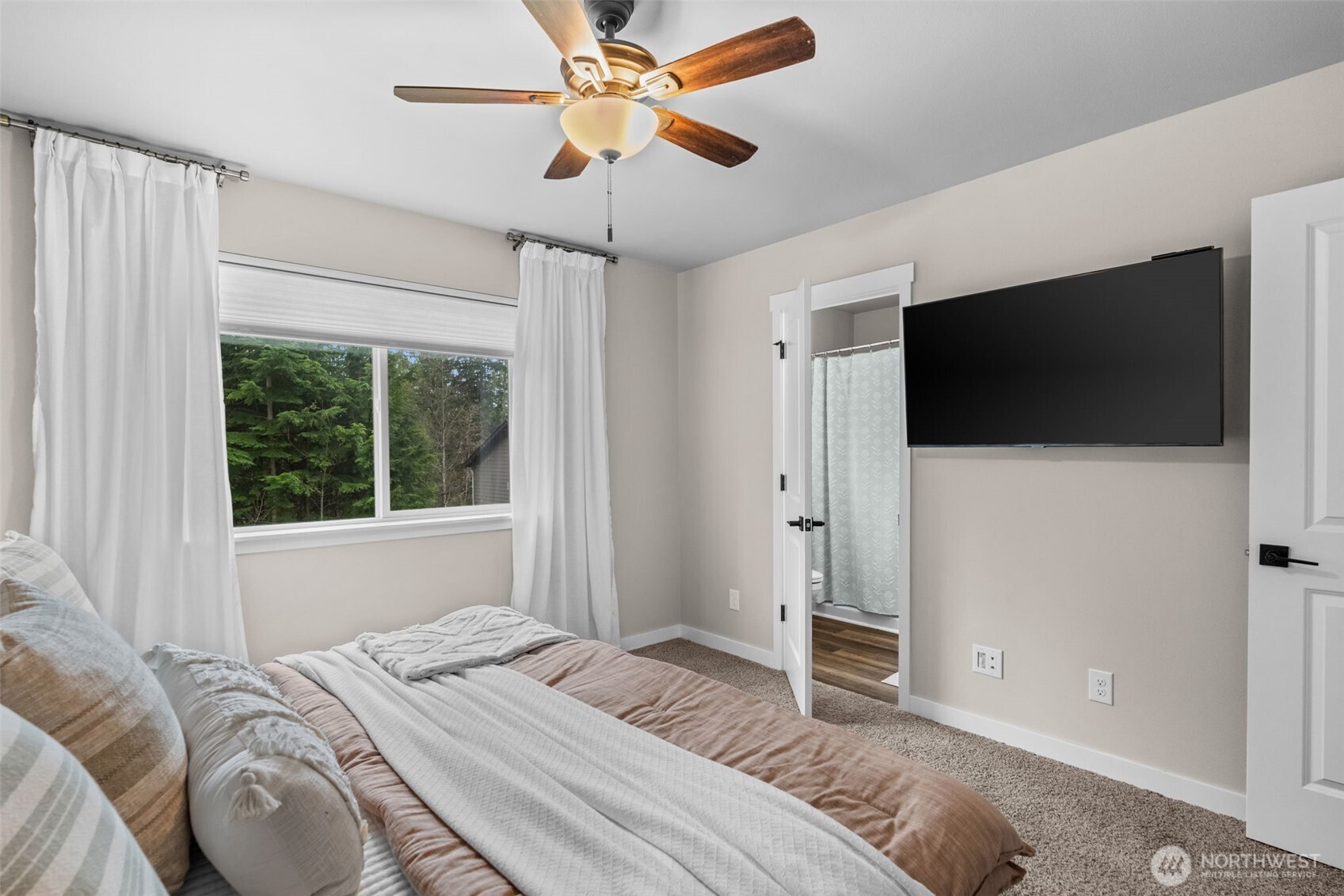 61 E Ellinor Peak Place